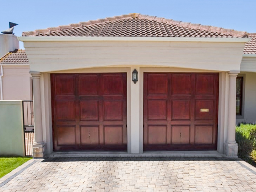 GoPro’s Steel Garage Doors Services In California